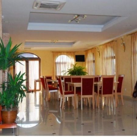 Casa Optima Otel Oradea Dış mekan fotoğraf